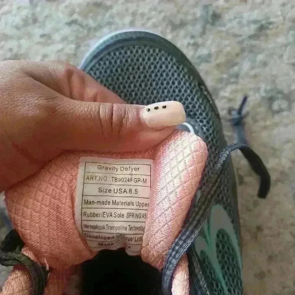 Gravity Defyer Women's Gray Salmon Mighty Walk Orthopedic Walking Sneaker 8.5 - Picture 13 of 14